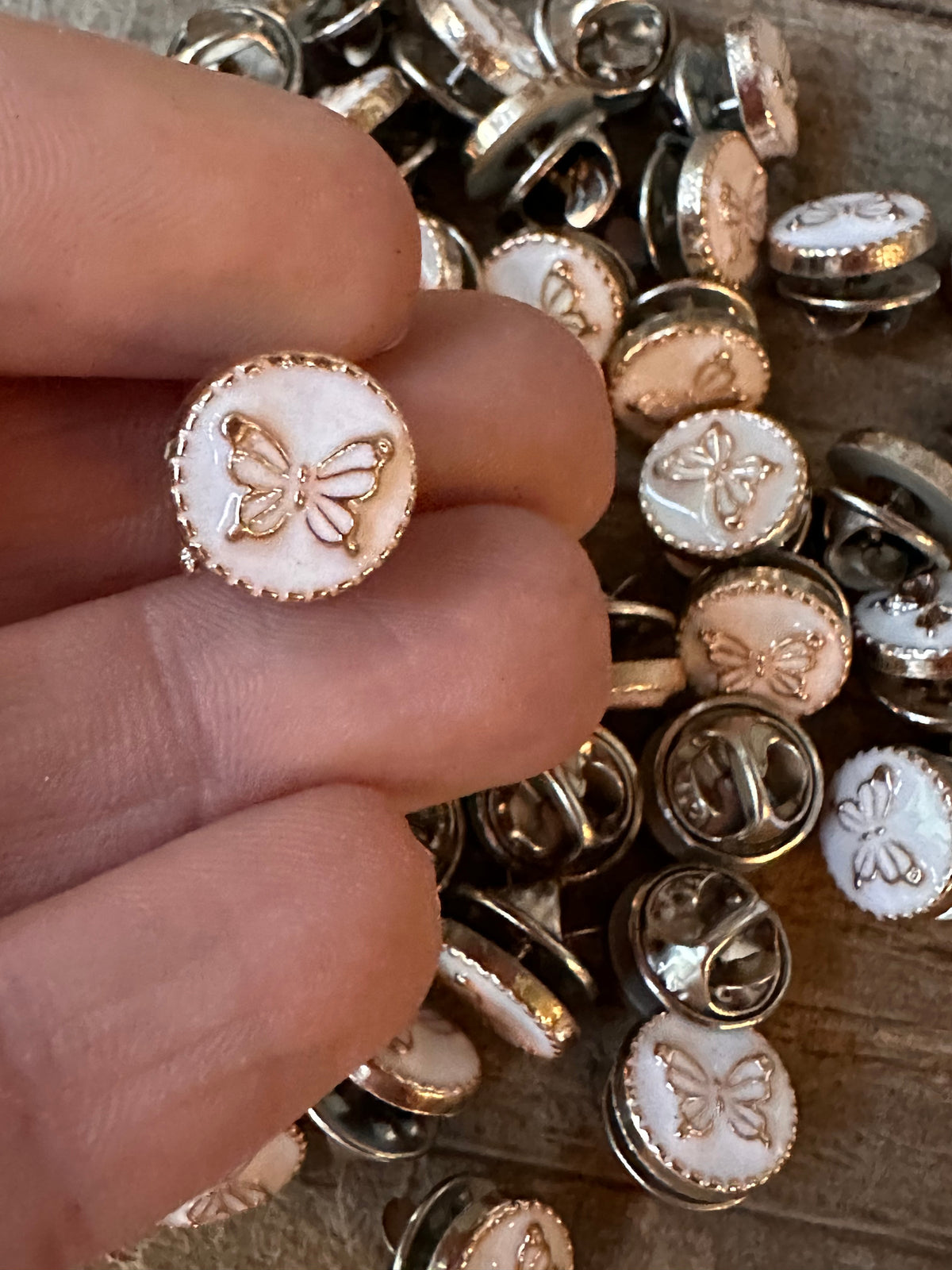 Inset White Butterfly Hat Pin Small