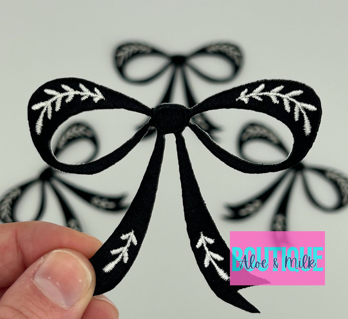 Vintage Bow, bow patch, bow patches, vintage patch