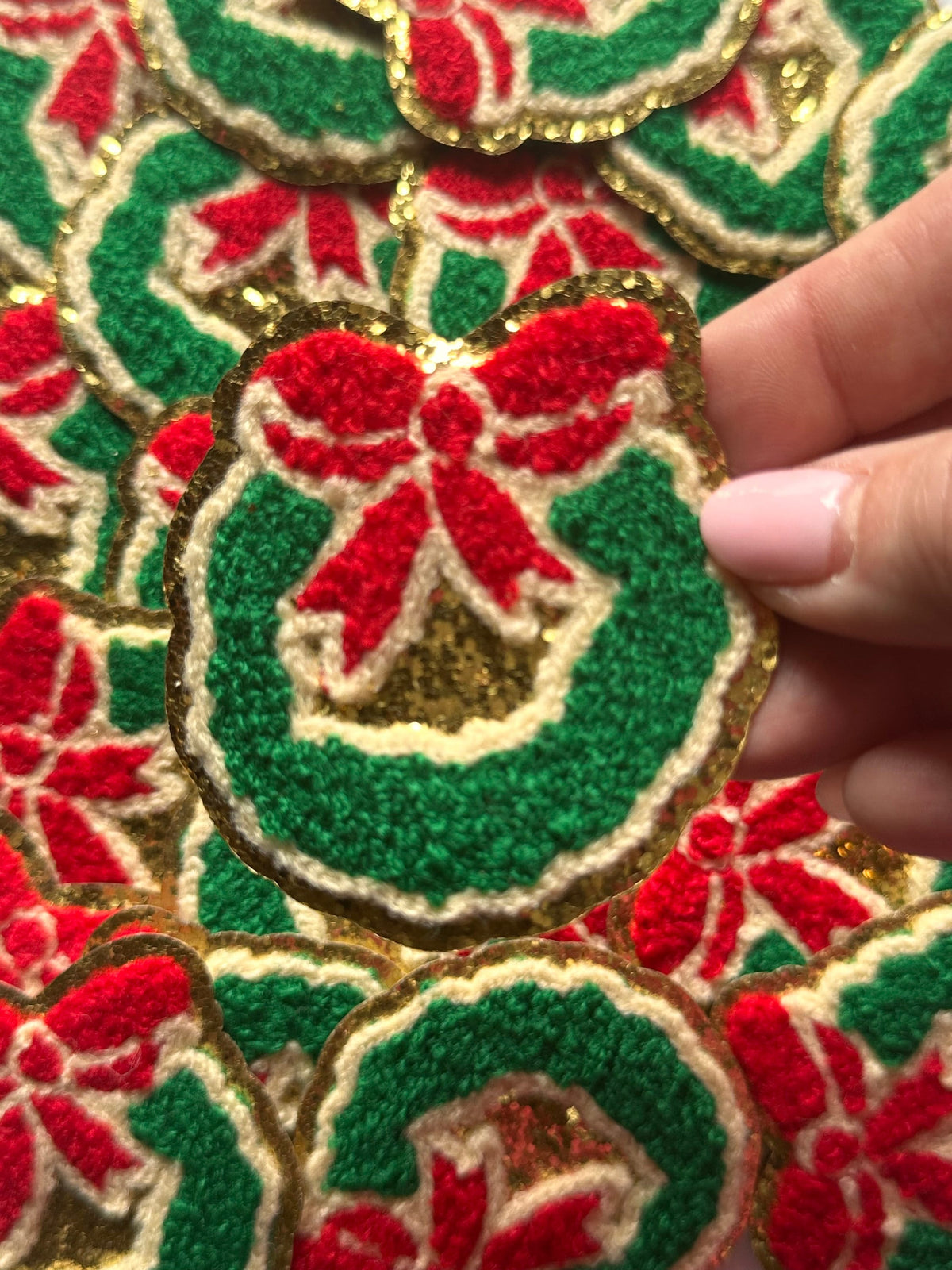 Christmas Chenille Wreath Patch, Chenille Iron on patch, Glitter border patch, Iron On patch, Hat Patch, Christmas patch